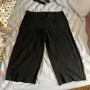 Nike Crop Sweatpants